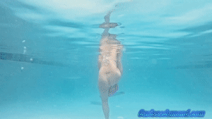 www.carissadumond.com - Carissa and her new mermaid tail with micro foam blooper bonus! thumbnail